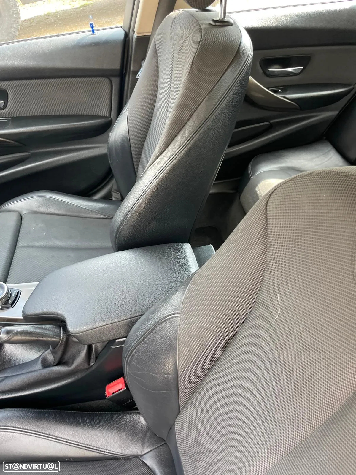 BMW 320 d xDrive Auto Line Luxury - 23
