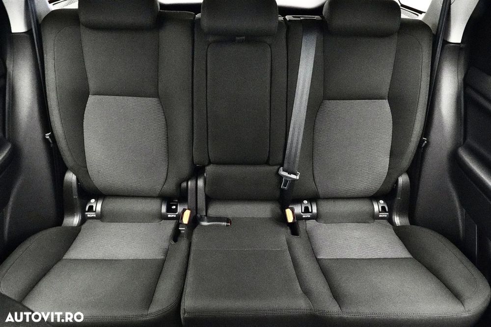 Land Rover Discovery Sport 2.0 l TD4 PURE Aut. - 18