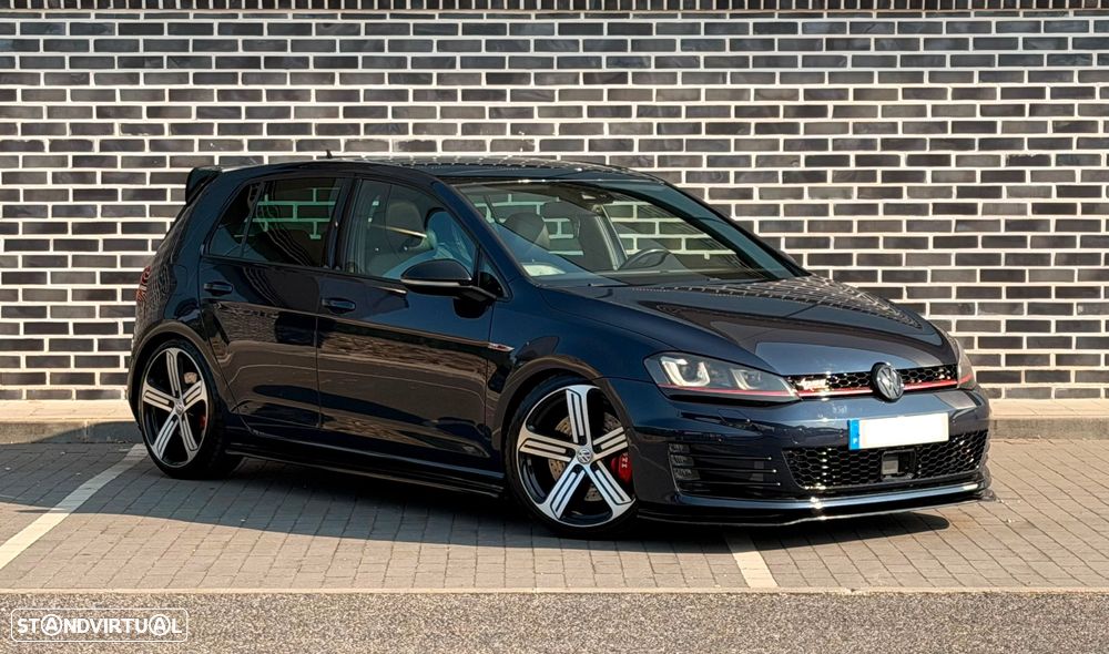 VW Golf GTI Performance BlueMotion DSG - 1