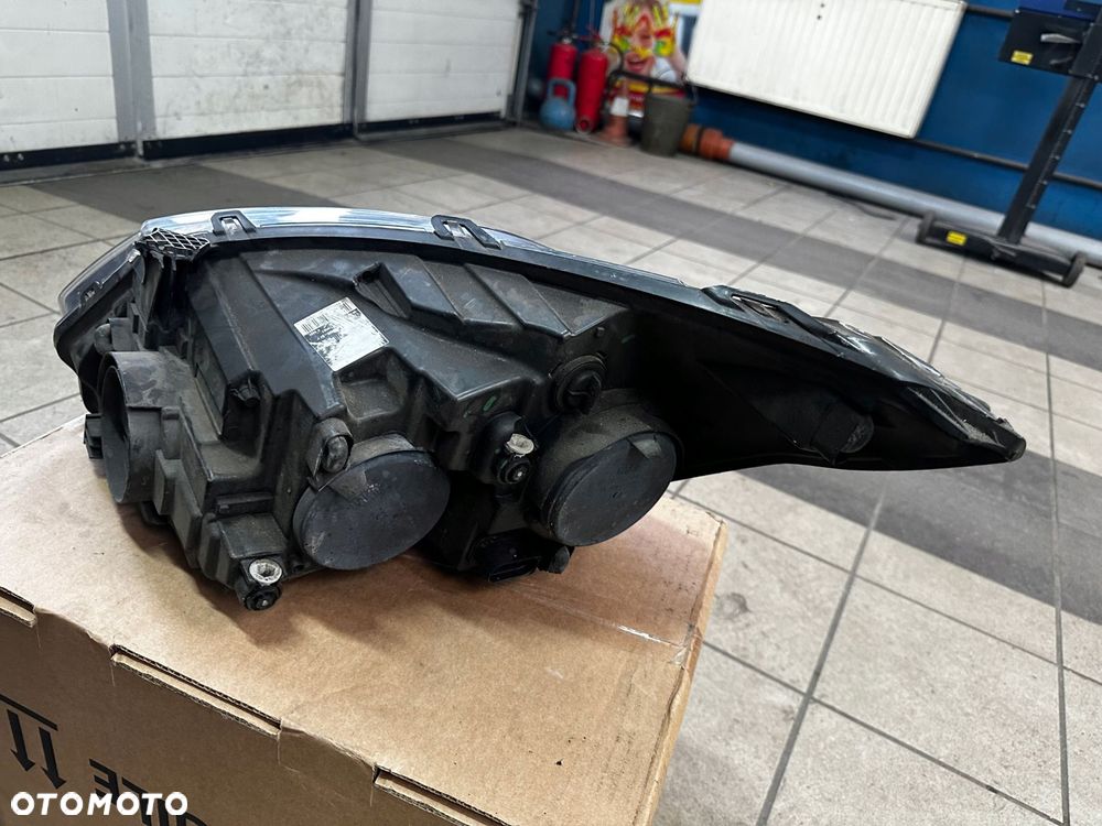 reflektor prawy lampa prawa ford custom 2012-2018r bk21-13d152-b - 13