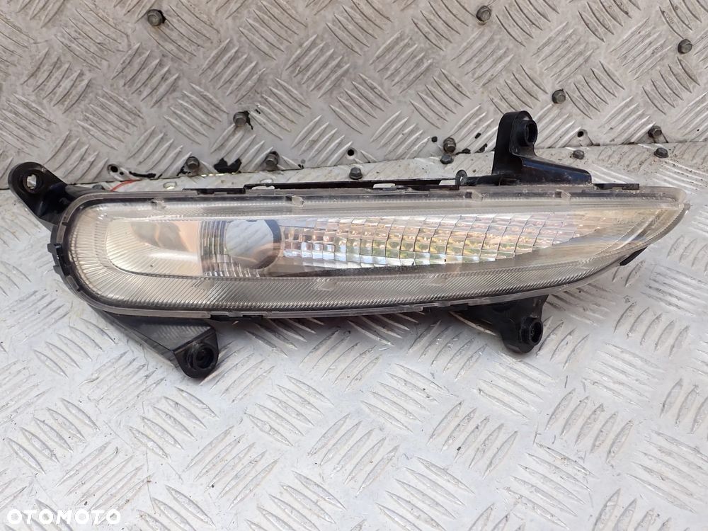 ŚWIATŁA DO JAZDY DZIENNEJ KIA CEED II LIFT PRAWY PRZÓD 92208-A2000 - 7