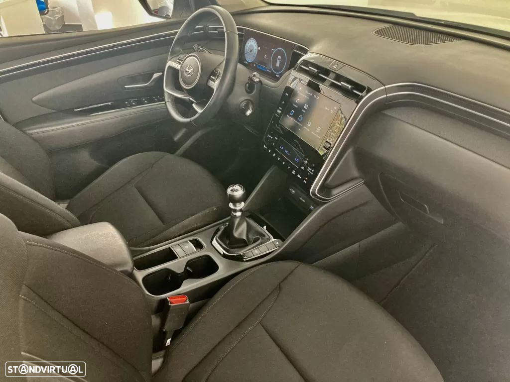 Hyundai Tucson 1.6 T-GDi Premium - 28