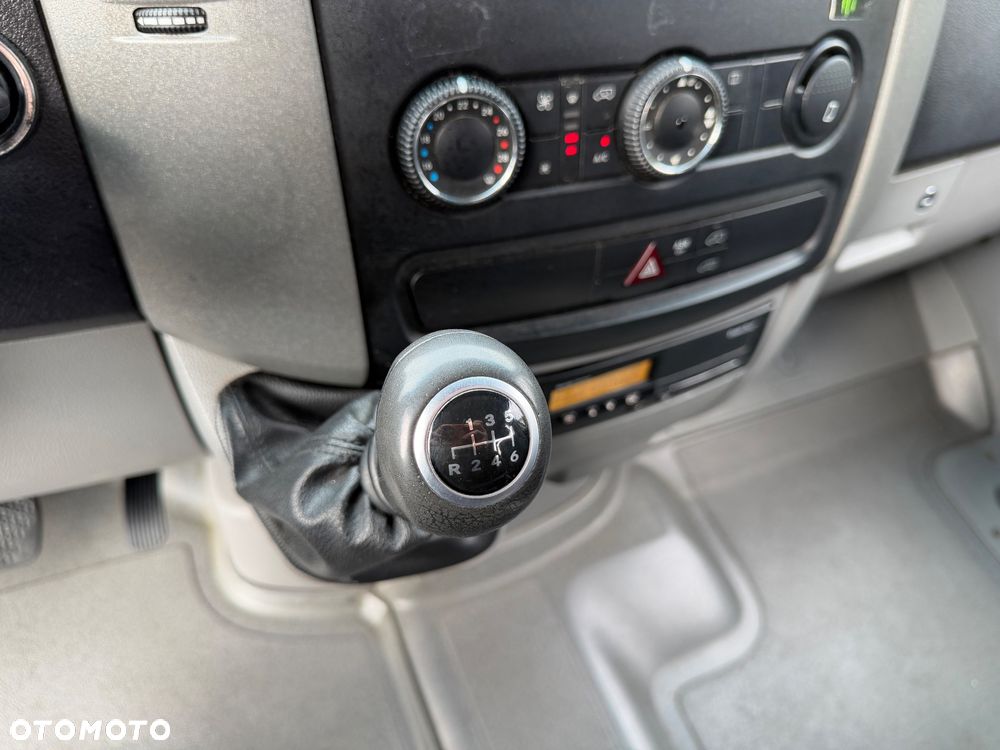 Mercedes-Benz sprinter - 22
