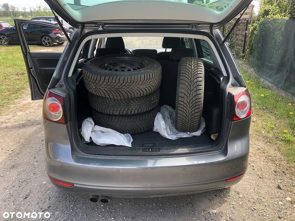 Volkswagen Golf Plus - 24