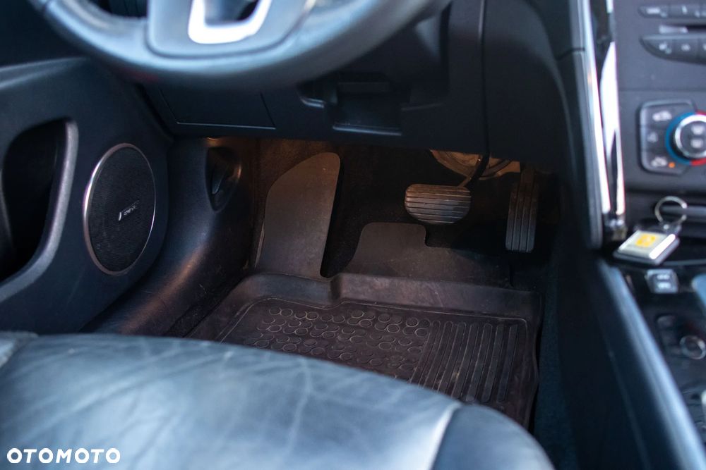 Renault Latitude - 20