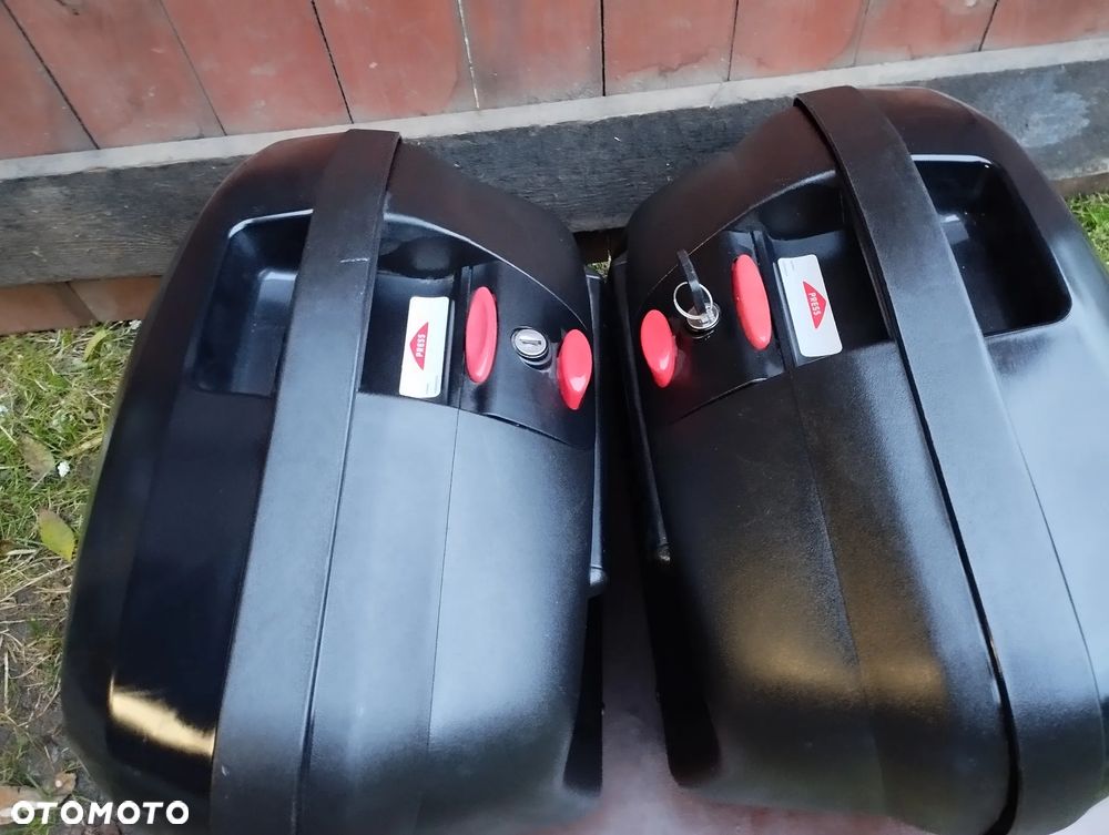 kufry boczne GIVI V35 Monokey SIDE Honda Yamaha Suzuki Kawasaki - 4