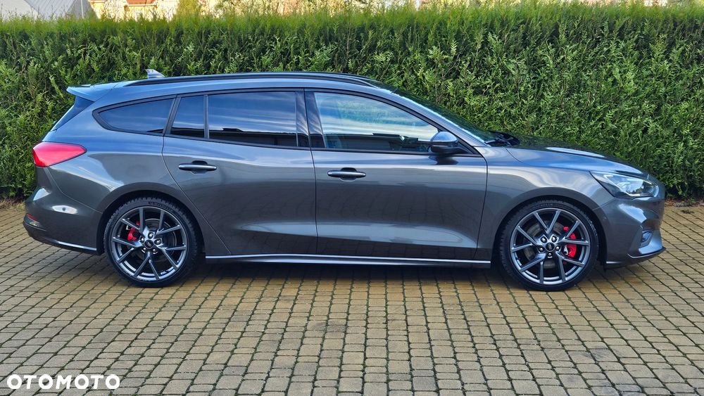 Ford Focus 2.0 EcoBlue ST - 4