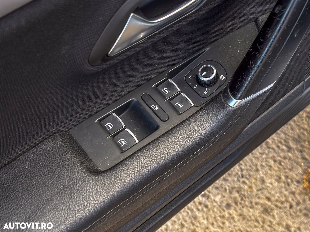 Volkswagen Passat CC 2.0 TDI BlueMotion Technology DSG - 26