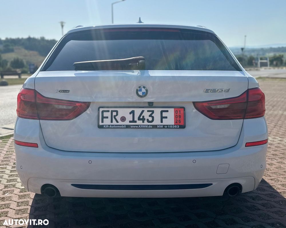 BMW 5 Series 2019 — imagine 9