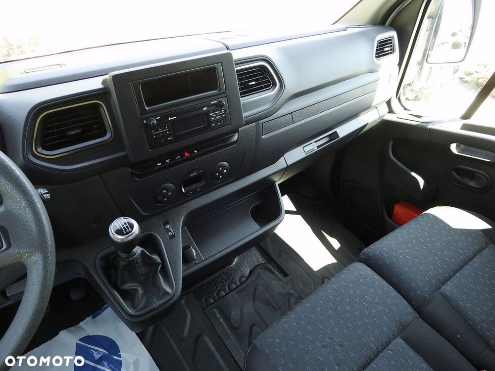 Opel MOVANO PLANDEKA WINDA 9 PALET WEBASTO TEMPOMAT KLIMATYZACJA LEDY PNEUMATYKA  165KM - 34