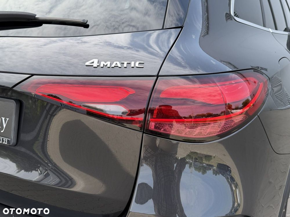 Mercedes-Benz GLC 220 d mHEV 4-Matic AMG Line - 12