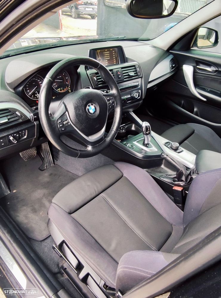 BMW 118 dA Line Sport — fotografia 7