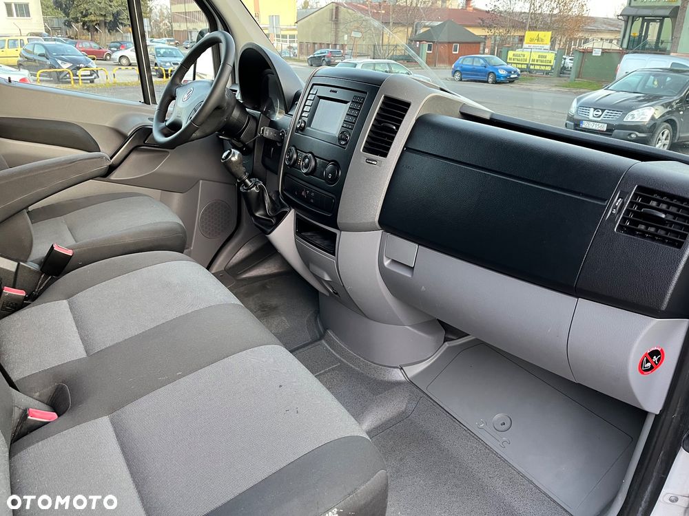 Volkswagen Crafter - 12