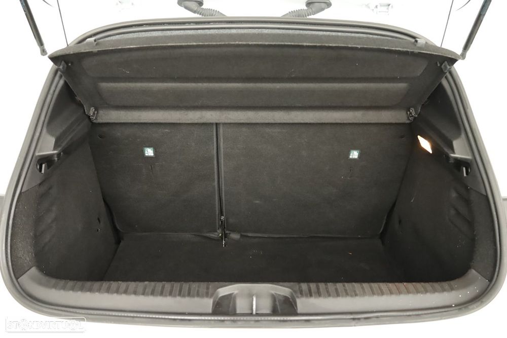 Renault Clio 1.0 TCe RS Line - 24