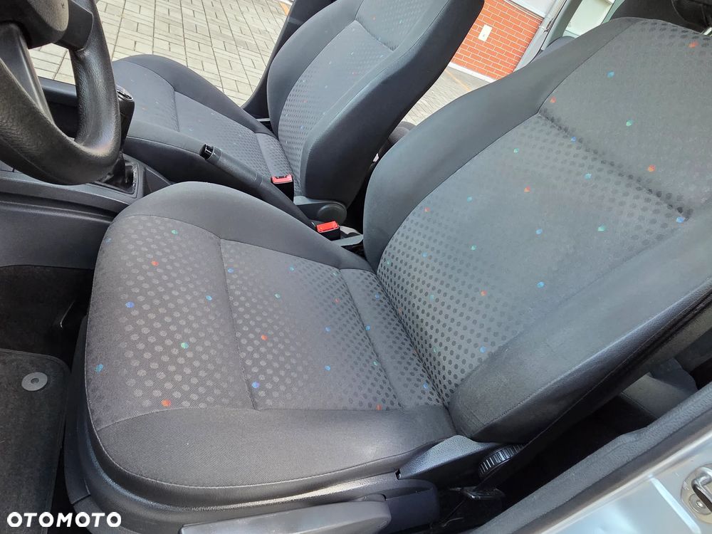 Volkswagen Polo 1.2 Fun - 27