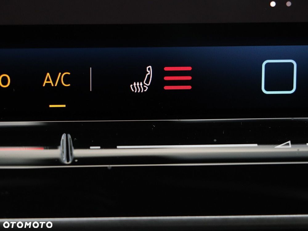 Volkswagen Tiguan - 20