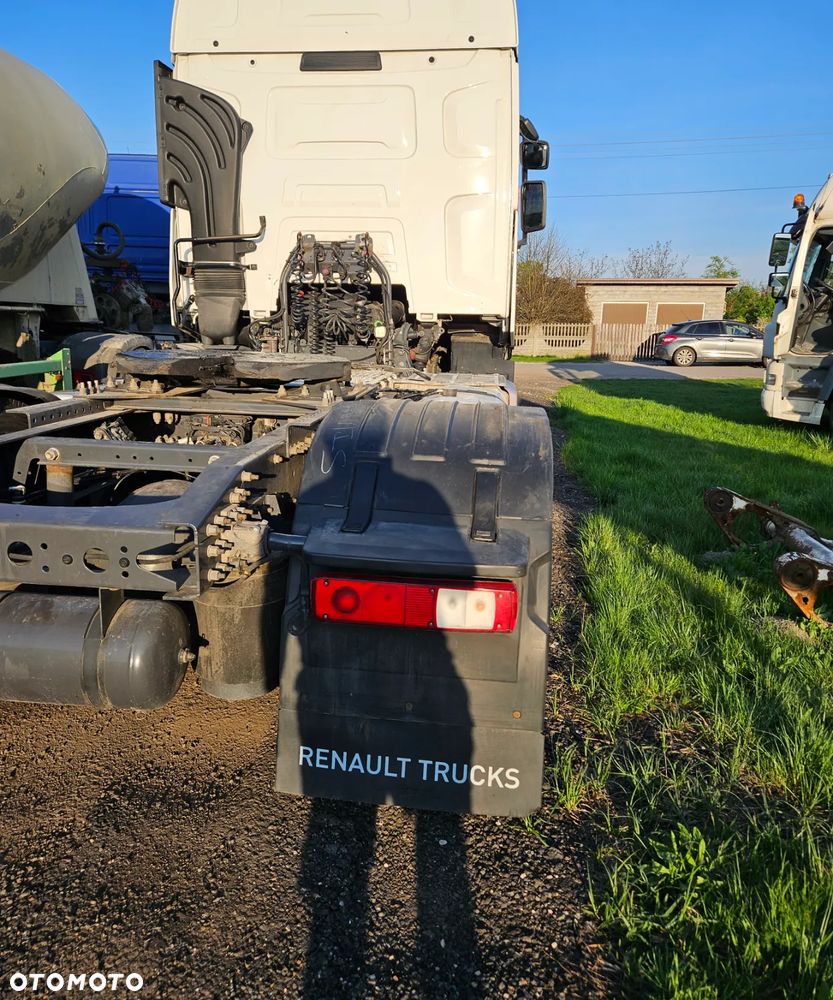 Renault T440 - 3