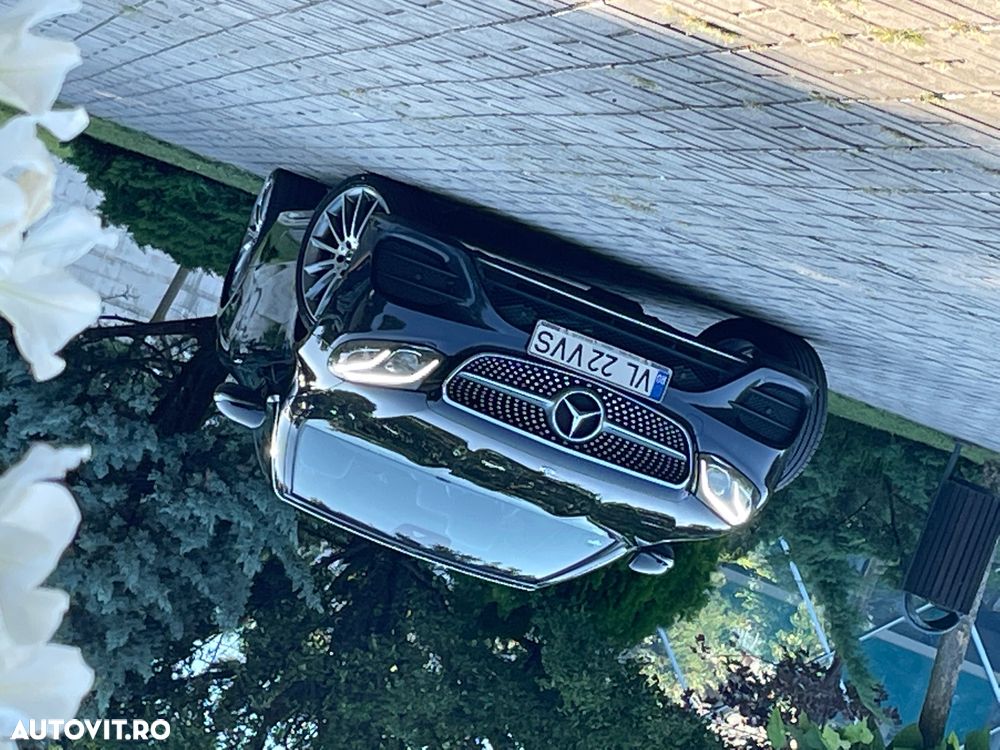 Mercedes-Benz E 220 d 4Matic 9G-TRONIC AMG Line - 23