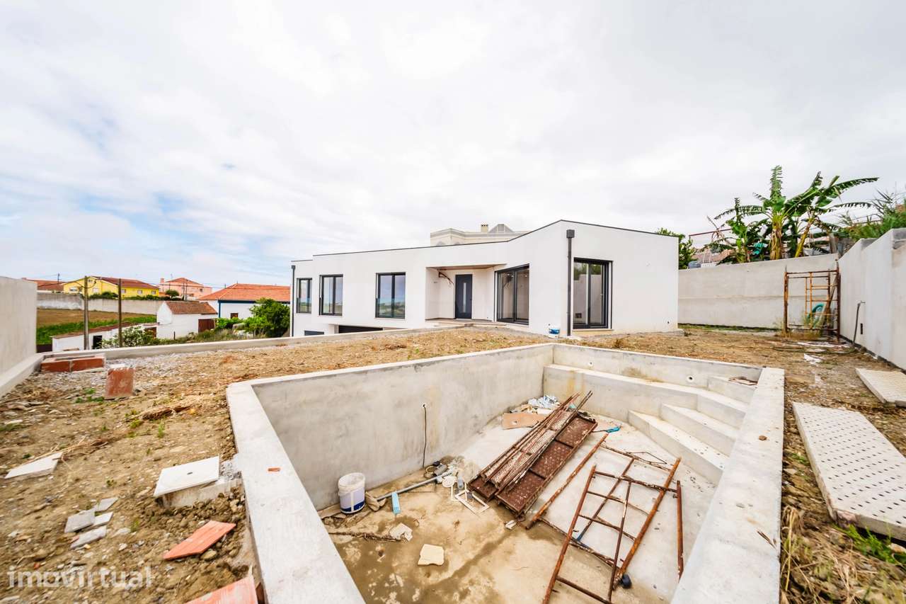 Moradia V3  moderna com piscina, vista de campo e excelente localiz... - Grande imagem: 5/49