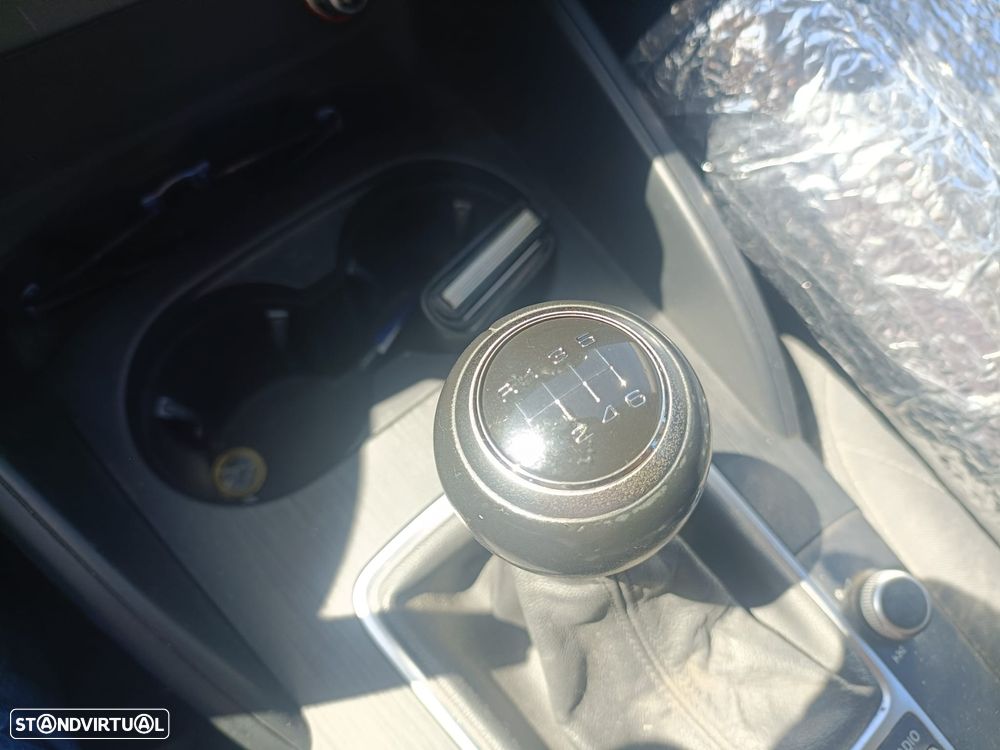 Audi A3 Sportback 1.6 TDI Attraction Ultra - 13
