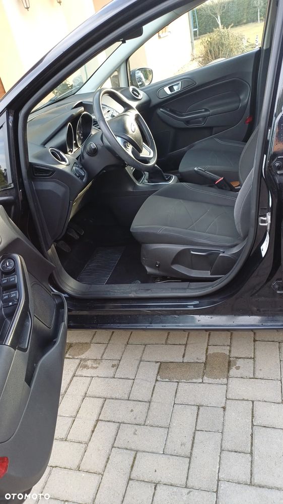 Ford Fiesta 1.0 EcoBoost Trend - 4