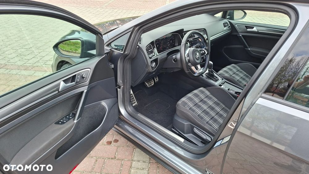 Volkswagen Golf GTD 2.0 TDI SCR DSG - 24