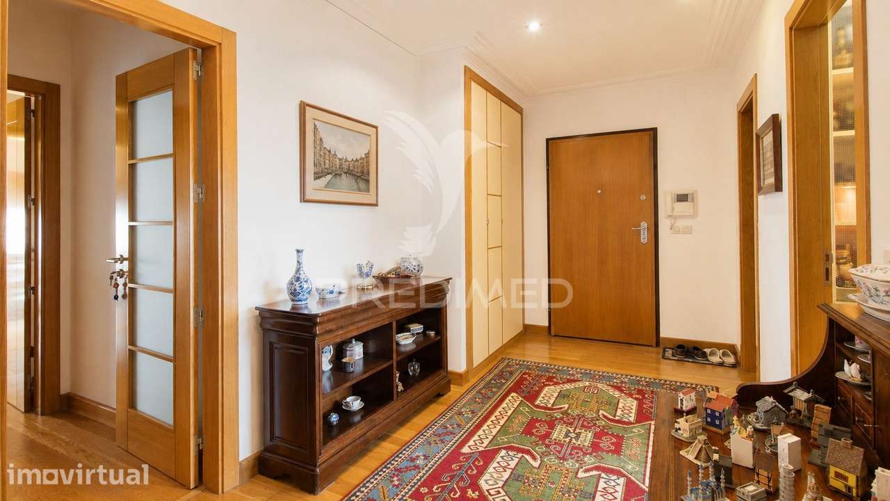Apartamento T4 em Condominio Fechado - Grande imagem: 4/34