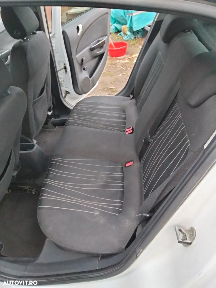 Opel Corsa 1.3 CDTI DPF (ecoFLEX) Innovation - 8