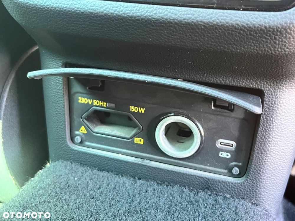 Volkswagen Passat 2.0 TSI Elegance DSG - 34