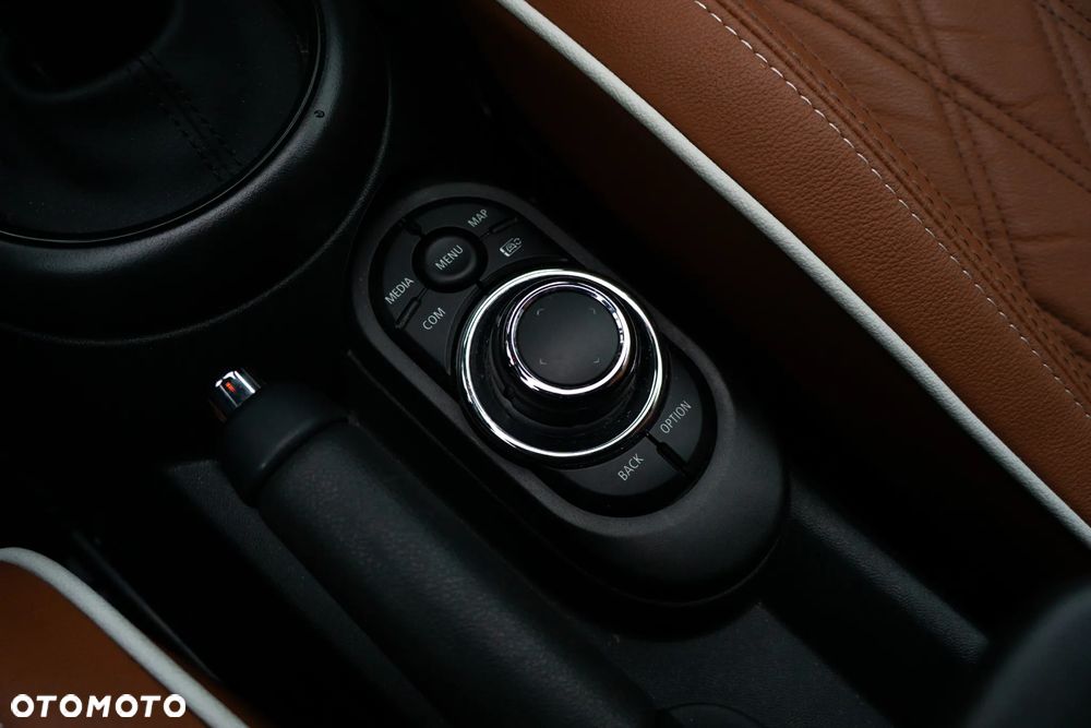 MINI Cooper S John Works Trim - 24