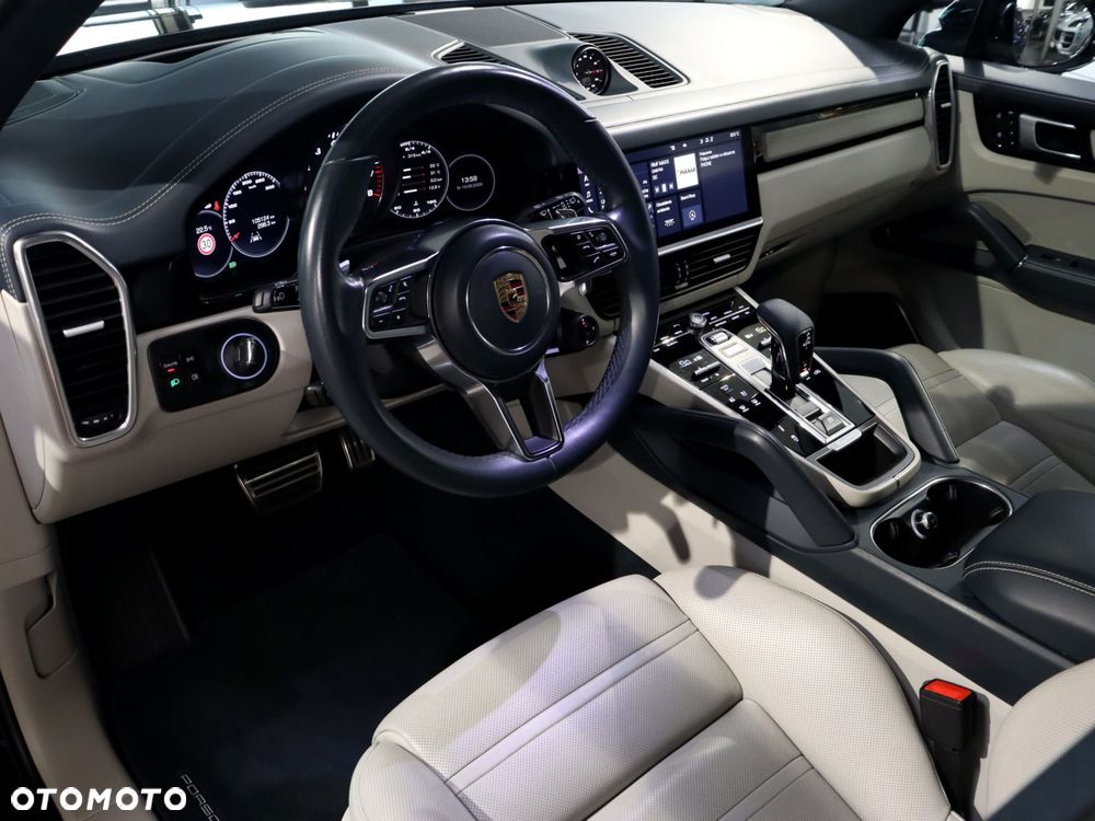 Porsche Cayenne S - 15