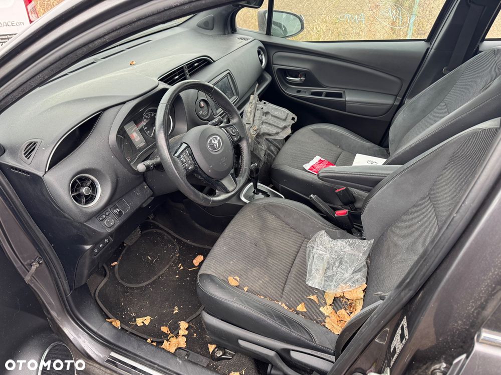 Toyota Yaris Hybrid 1.5 VVT-i Style - 16