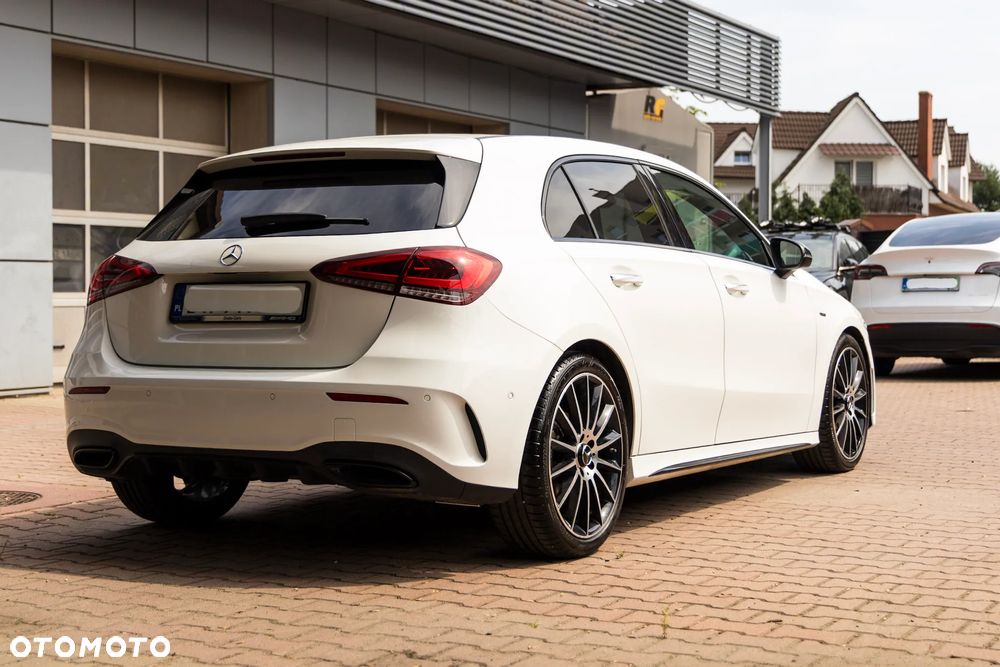 Mercedes-Benz Klasa A 180 Edycja specjalna 7G-DCT - 6