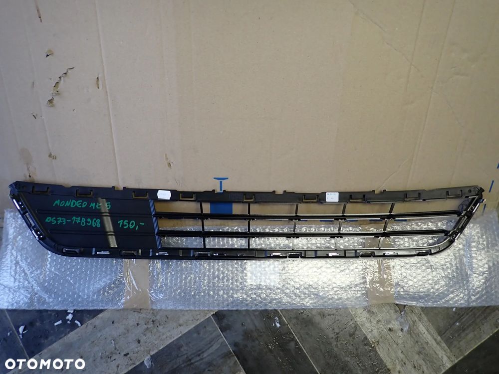 FORD MONDEO MK5 KRATKA DOLNA ZDERZAKA DS73-17B968 - 2