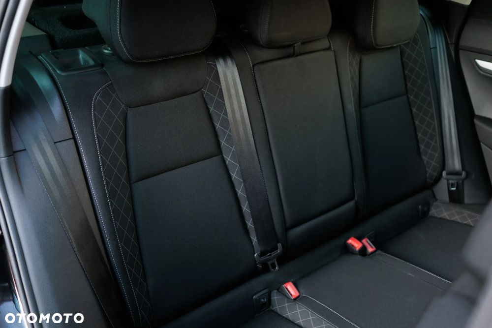 Skoda Karoq 2.0 TDI SCR 4x4 Ambition DSG - 26