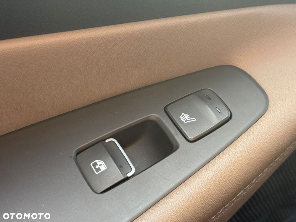 Hyundai Santa Fe 1.6 T-GDI HEV Executive - 21