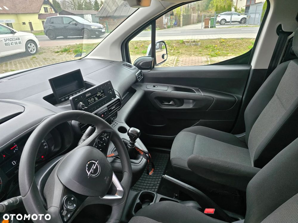 Opel Combo - 26