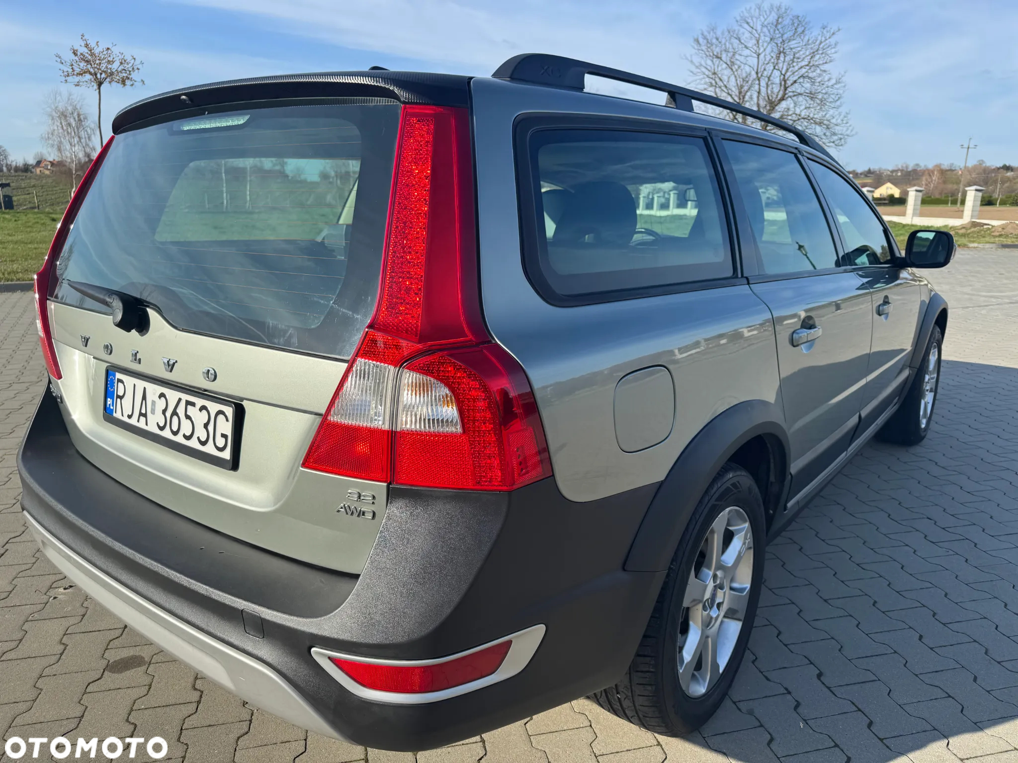 Volvo XC 70 - 8