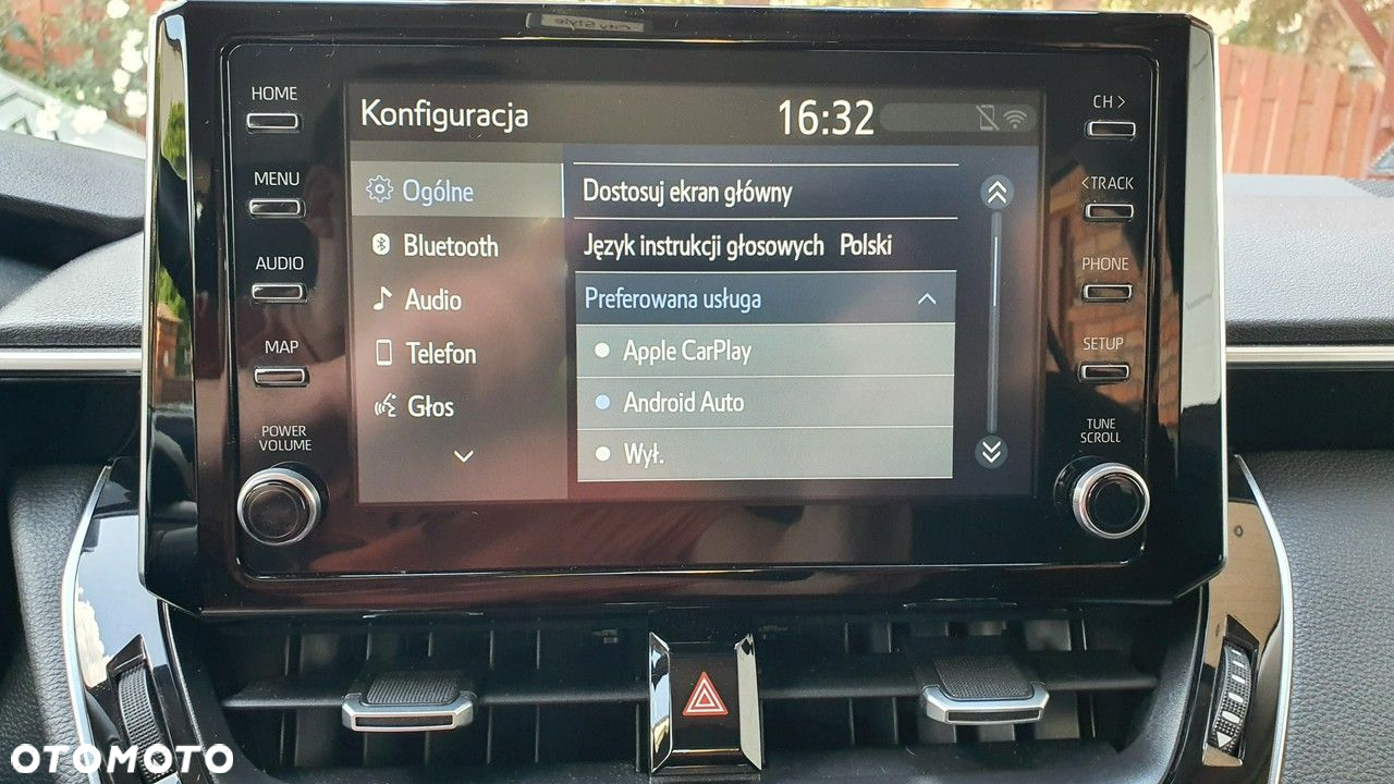 Toyota Corolla 1.6 Comfort - 22