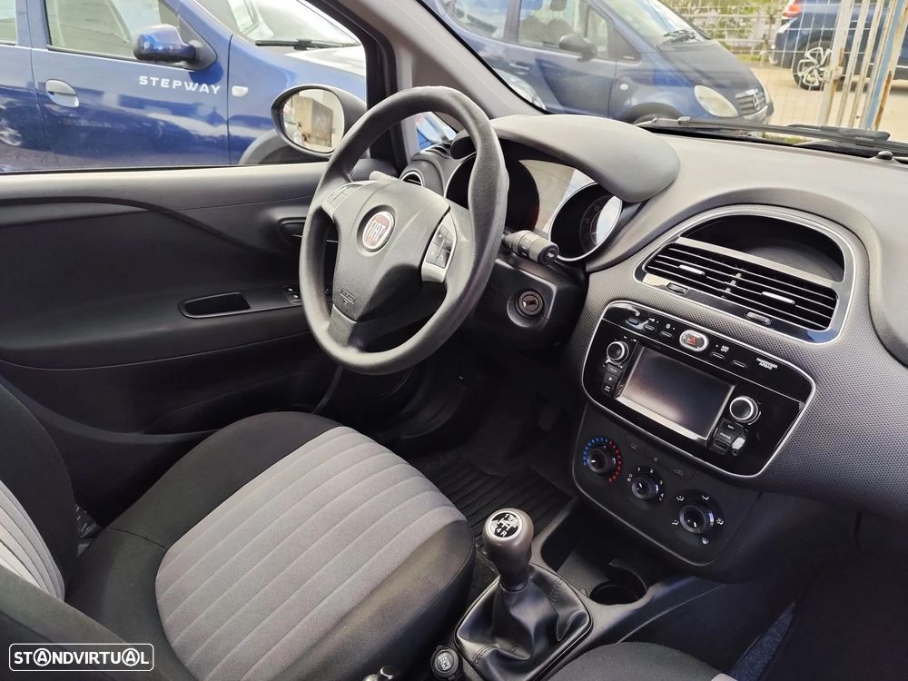 Fiat Punto 1.3 M-Jet Lounge S&S - 8