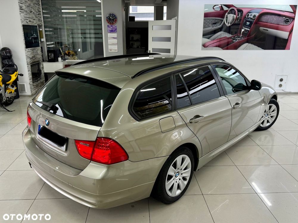 BMW Seria 3 - 27