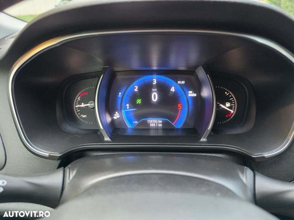Renault Megane BLUE dCi 115 BUSINESS EDITION - 33