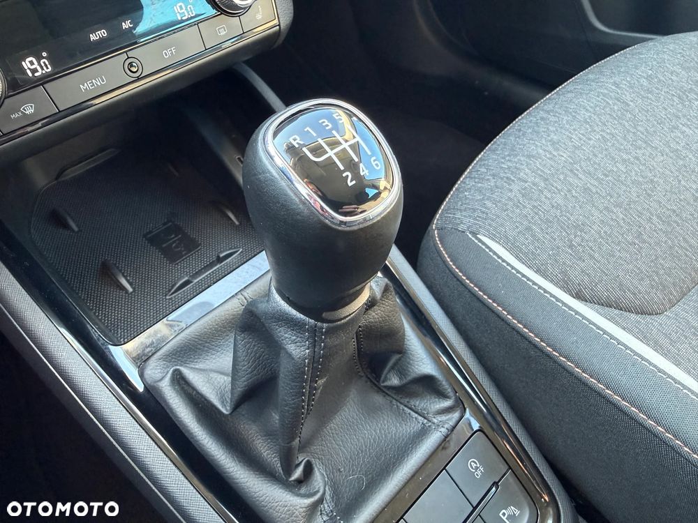 Skoda Kamiq 1.0 TSI Style - 22