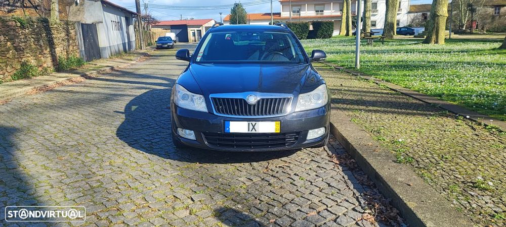 Skoda Octavia Break 1.6 TDi Sportline - 2