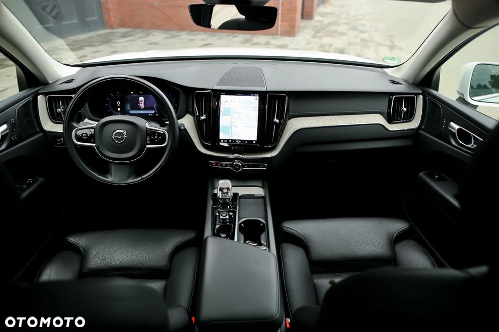 Volvo XC 60 B5 D AWD Geartronic Inscription - 20