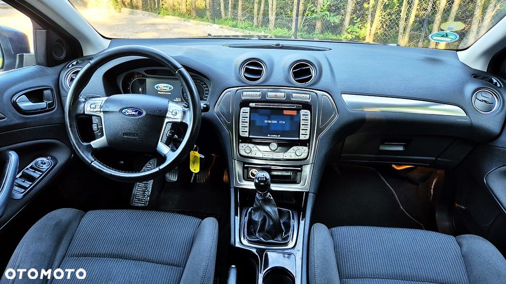 Ford Mondeo 2.0 Ghia X100 / X - 36