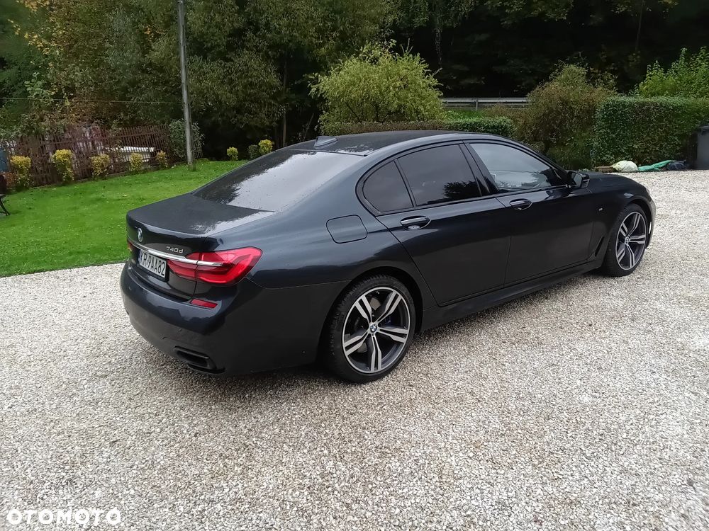 BMW Seria 7 740d xDrive - 3