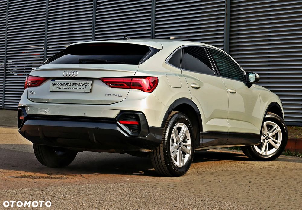 Audi Q3 Sportback - 10