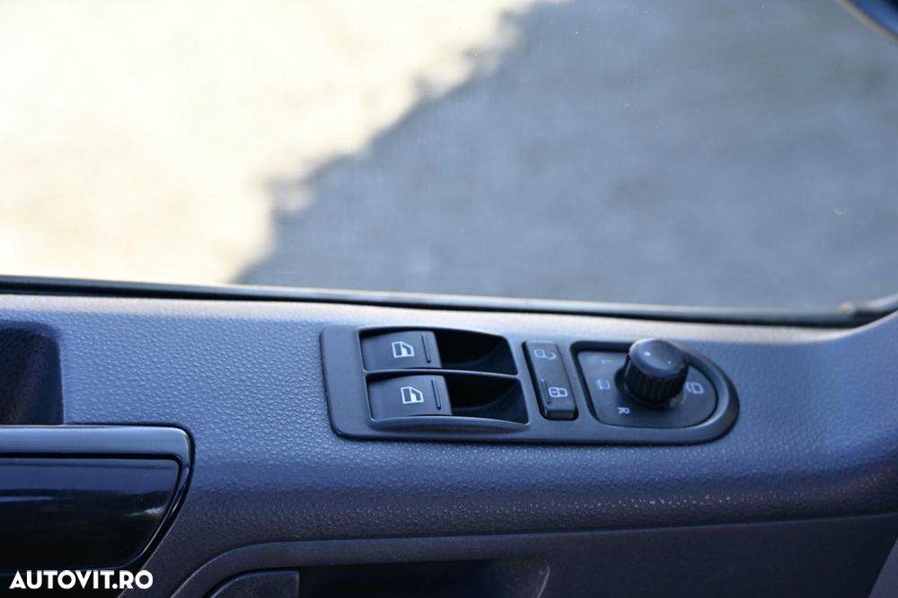 Volkswagen Transporter T5 - 20