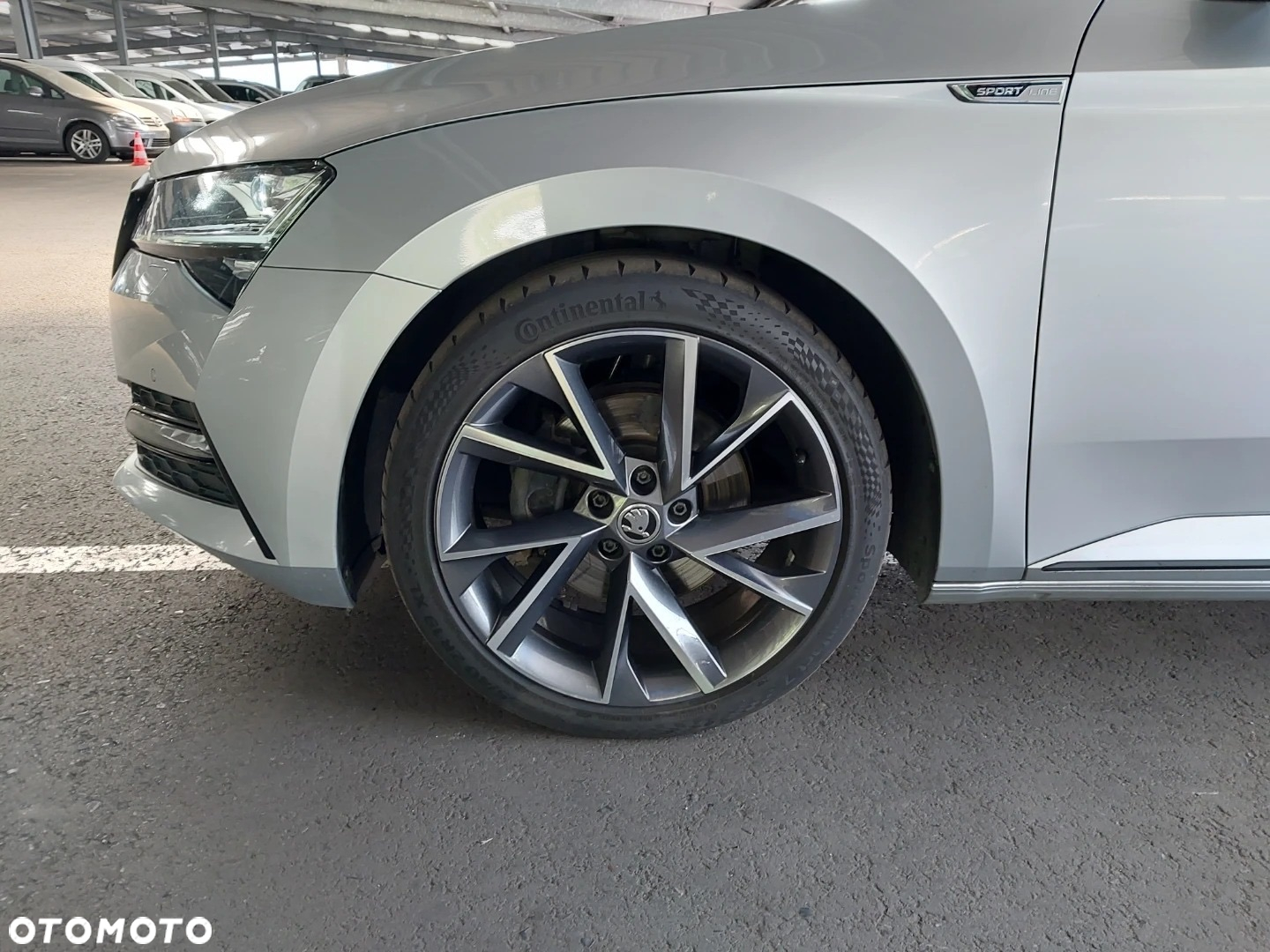 Skoda Superb 2.0 TDI 4x4 DSG Sportline - 22